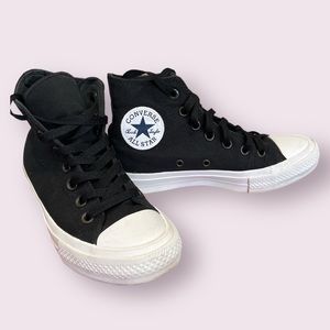 Converse Chuck Taylor All Star High Black - Women’s US 6.5
